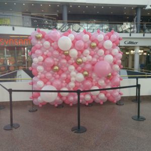 Palloseinä